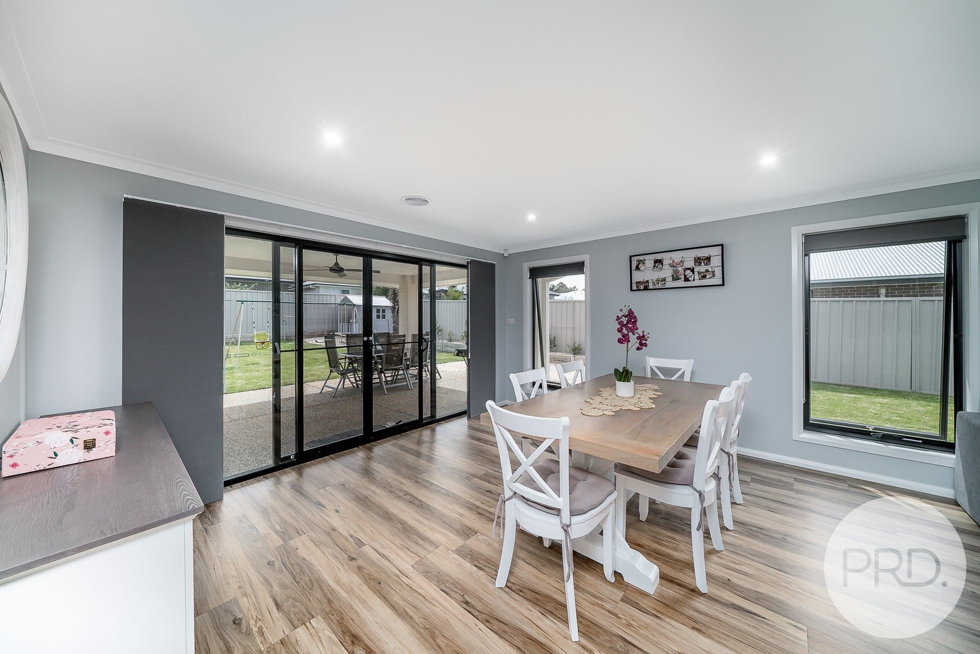 18 Turramia Crescent, GOBBAGOMBALIN NSW 2650, Gobbagombalin - Thumbnail 4