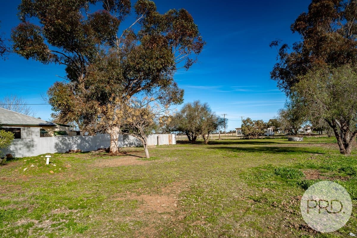 58 Reid Street, LOCKHART NSW 2656, Lockhart - Image 1