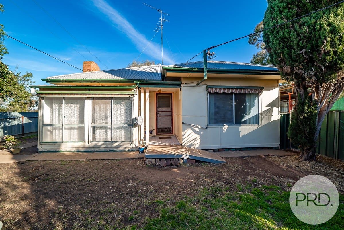 58 Reid Street, LOCKHART NSW 2656, Lockhart - Thumbnail 4
