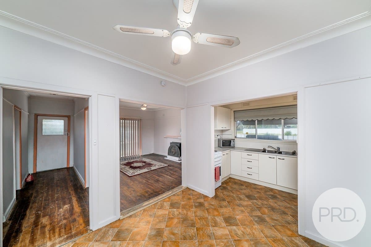 58 Reid Street, LOCKHART NSW 2656, Lockhart - Thumbnail 7