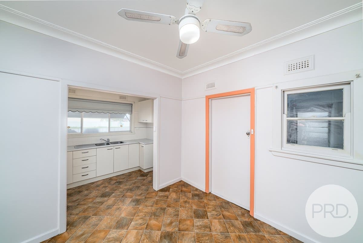 58 Reid Street, LOCKHART NSW 2656, Lockhart - Thumbnail 8