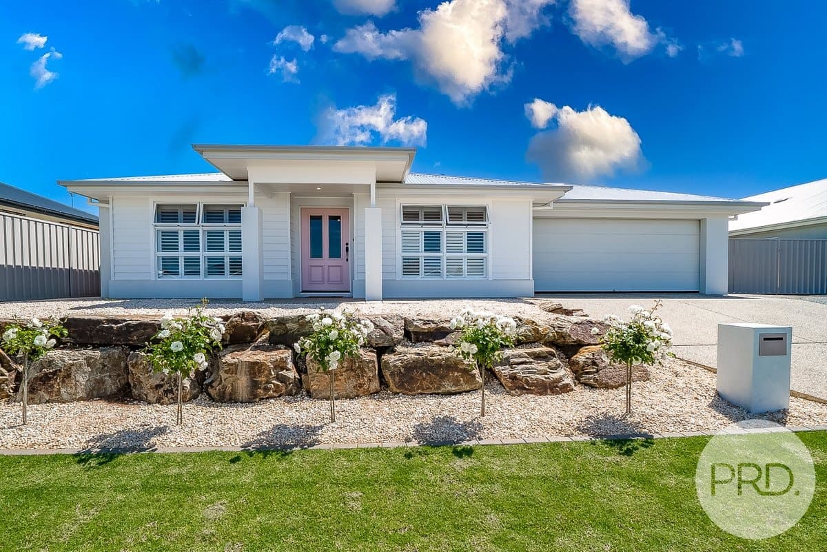 70 Coppabella Drive, GOBBAGOMBALIN NSW 2650, Gobbagombalin - Image 1