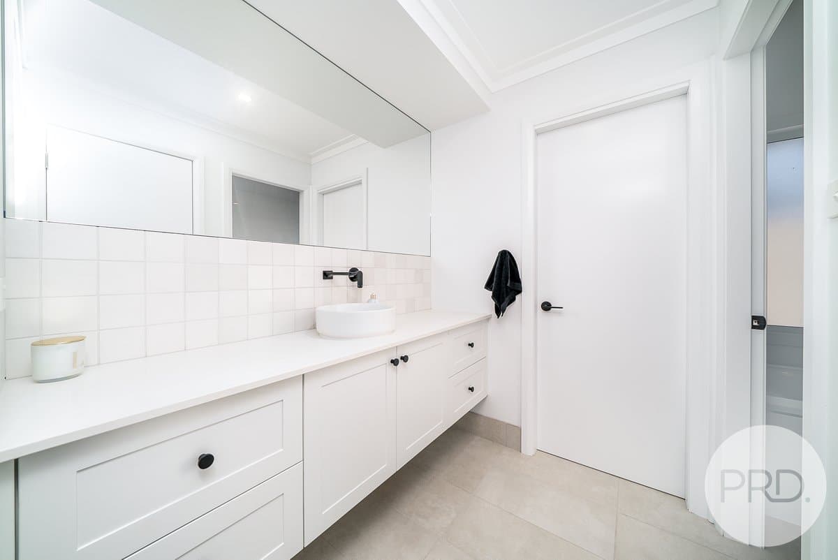 70 Coppabella Drive, GOBBAGOMBALIN NSW 2650, Gobbagombalin - Thumbnail 7
