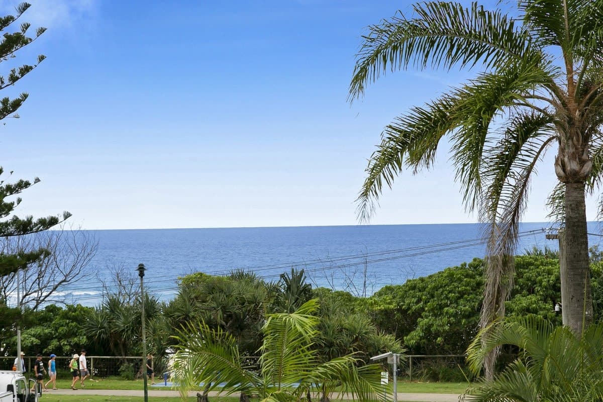 28/136 The Esplanade, Burleigh Heads QLD 4220, Burleigh Heads Property Image - Thumbnail 5