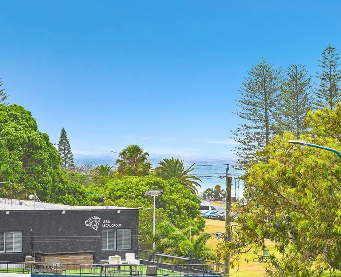 2011/1 Ocean Street, BURLEIGH HEADS QLD 4220, Burleigh Heads Property Image - Thumbnail 3