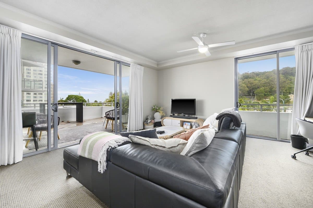 2011/1 Ocean Street, BURLEIGH HEADS QLD 4220, Burleigh Heads Property Image - Thumbnail 6