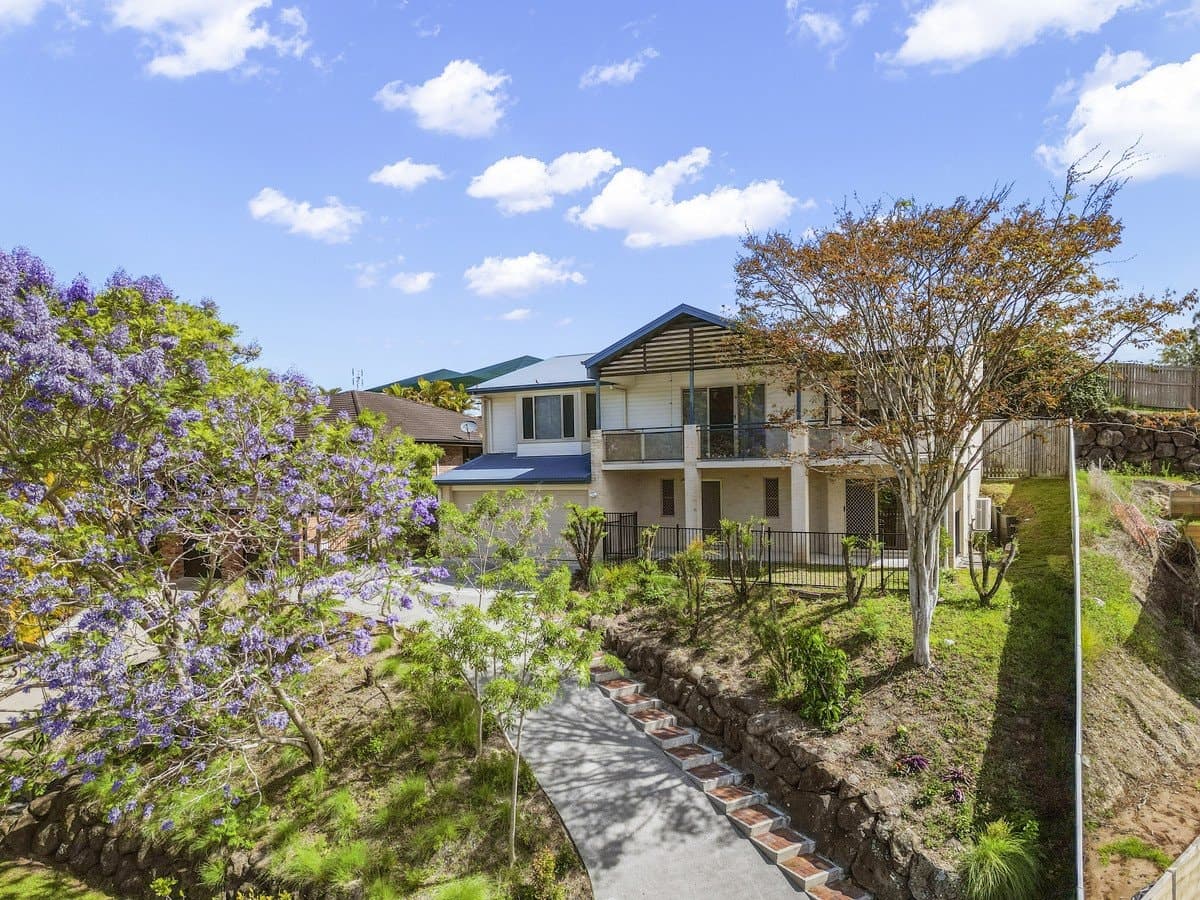 15
                Tiarnna
                Close
            
            
            
            burleigh heads
            
            
            QLD,
            4220, Burleigh Heads - Image 1