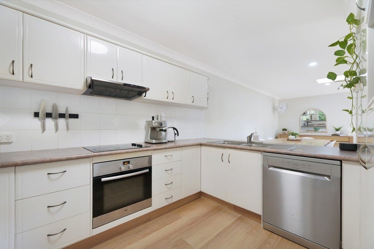 5/11-17 Beachcomber Court, Burleigh Waters QLD 4220, Burleigh Waters - Thumbnail 6