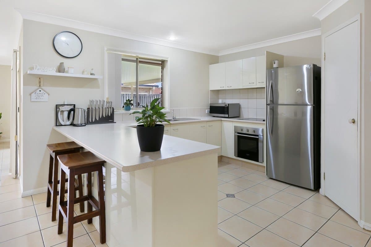 31 Baekea Drive, Elanora QLD 4221, Elanora - Thumbnail 5