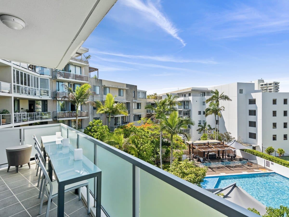 2060/1 Ocean Street, Burleigh Heads QLD 4220, Burleigh Heads Property Image - Thumbnail 5