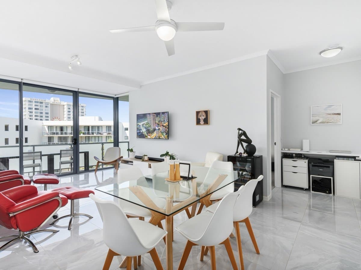 2060/1 Ocean Street, Burleigh Heads QLD 4220, Burleigh Heads Property Image - Thumbnail 7