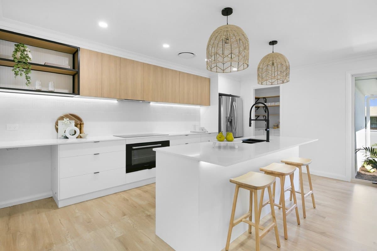 5 Mackay Place, Burleigh Waters QLD 4220, Burleigh Waters - Thumbnail 3