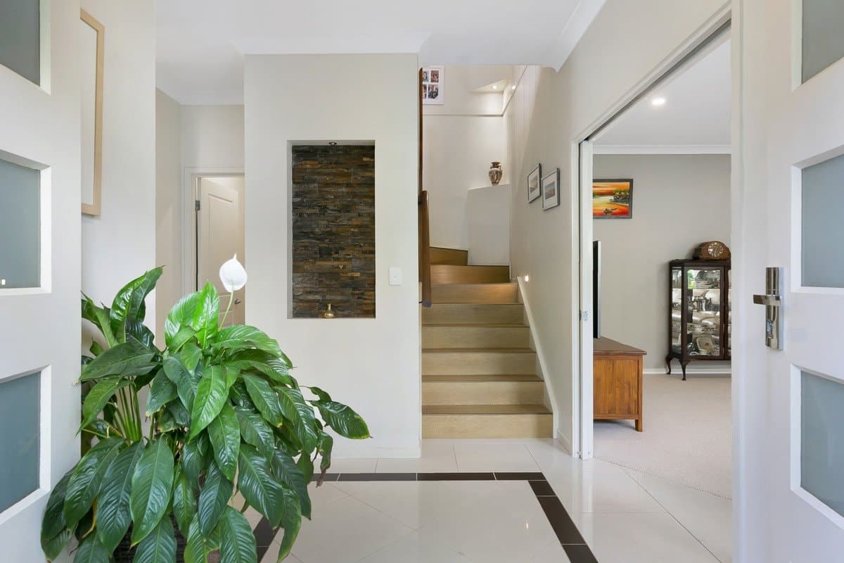 1/40 Tawarri Crescent, Burleigh Heads QLD 4220, Burleigh Heads Property Image - Thumbnail 6