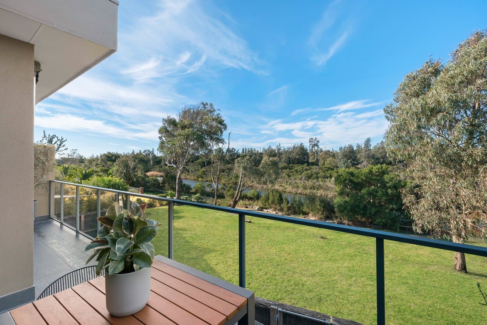 11/39-41 Nepean Highway, SEAFORD, Seaford - Image 1