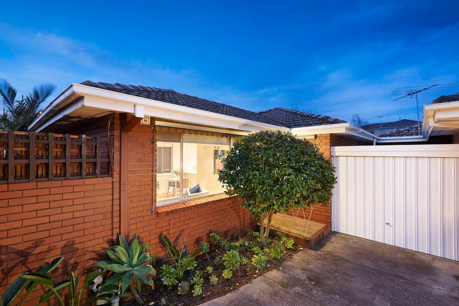 3/17 Baker Street, Moorabbin, Moorabbin - Image 1