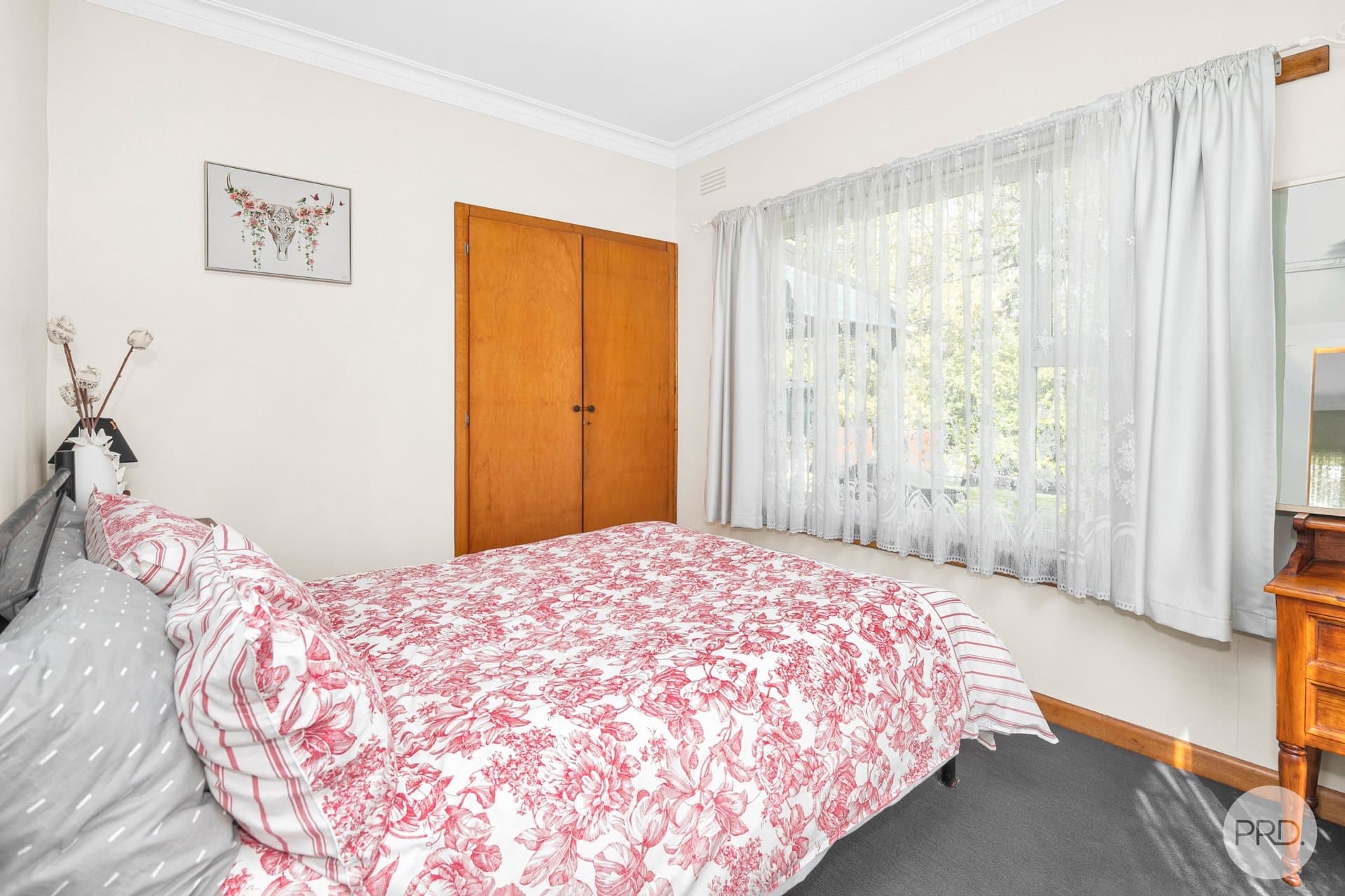35
                Moore
                Street
            
            
            
            creswick
            
            
            VIC,
            3363, Creswick - Thumbnail 8