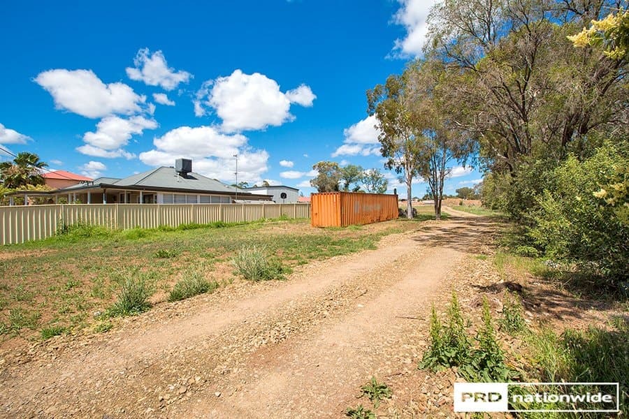 355
                Goonoo Goonoo
                Road
            
            
            
            tamworth
            
            
            NSW,
            2340, Hillvue - Thumbnail 5