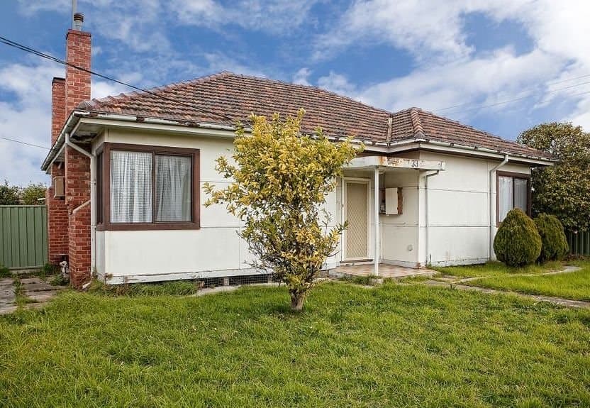 33 Lightwood Road,
SPRINGVALE, Springvale - Image 1