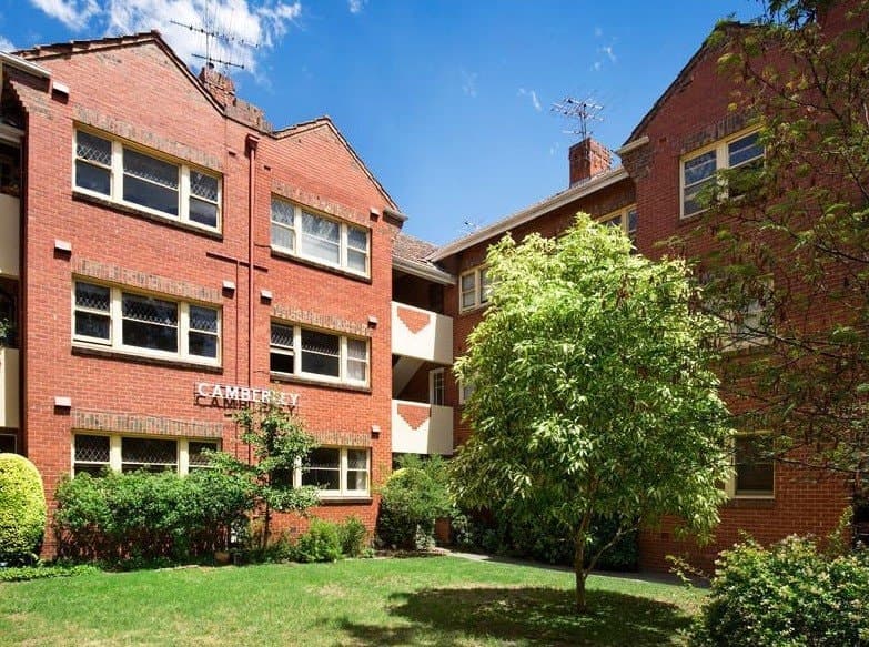 22/17a Milton Street, ELWOOD, Elwood - Image 1