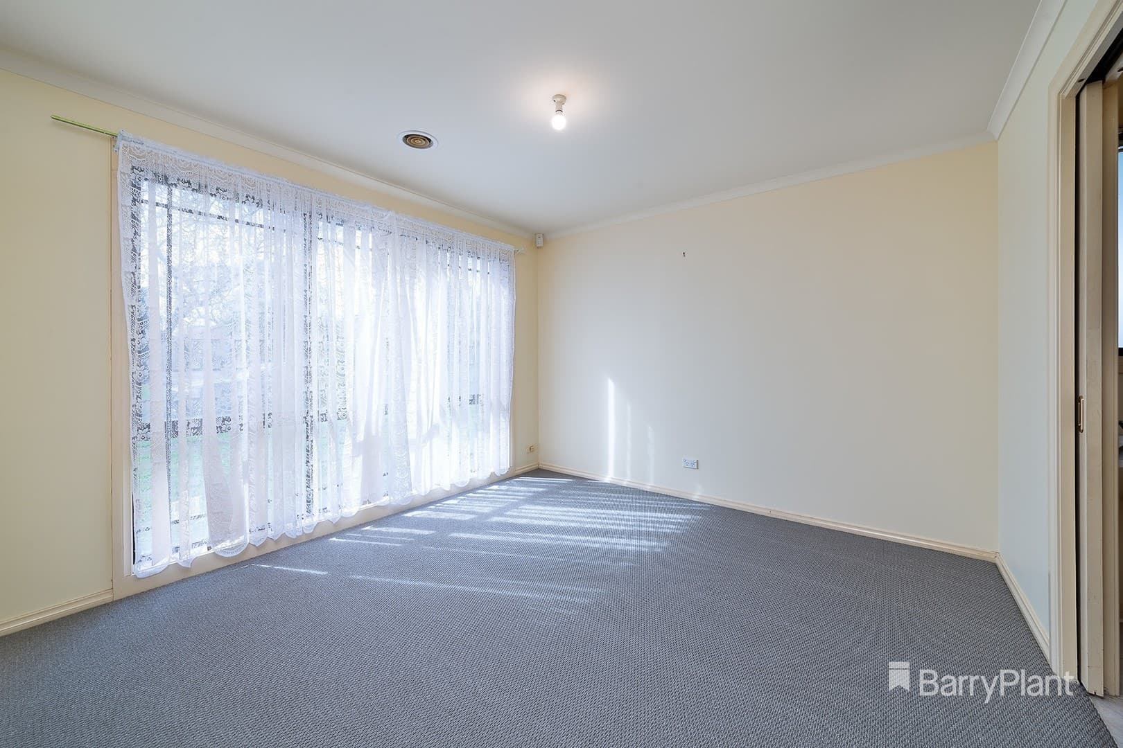 7 Pollock Drive, Mill Park, VIC 3082, Mill Park - Thumbnail 4