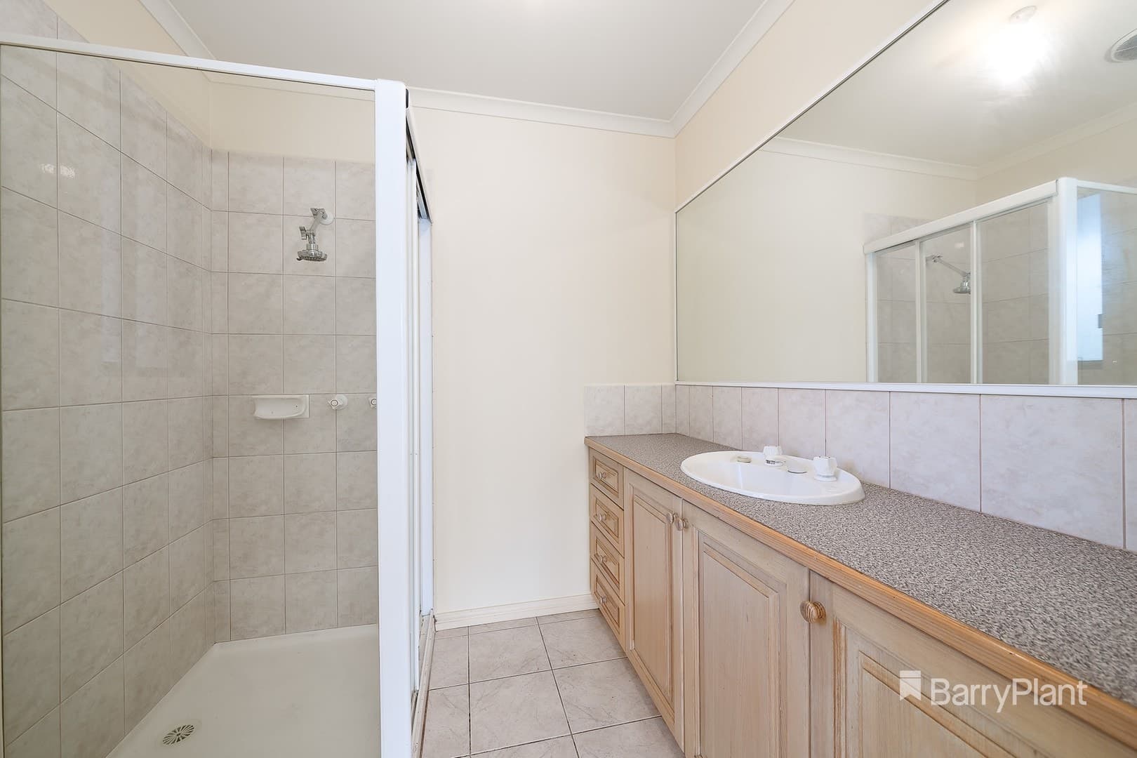 7 Pollock Drive, Mill Park, VIC 3082, Mill Park - Thumbnail 5