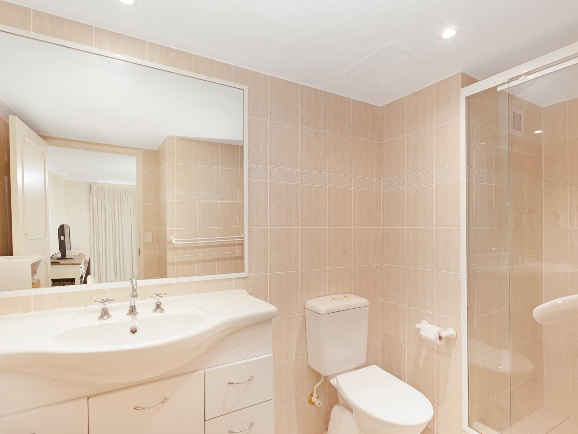 5/60 Goodwin Terrace, BURLEIGH HEADS QLD 4220, Burleigh Heads - Thumbnail 8