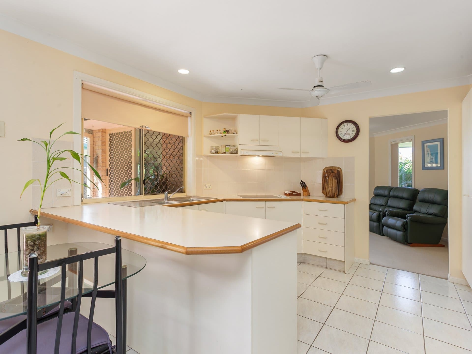 45 Harrier Drive, BURLEIGH WATERS QLD 4220, Burleigh Waters - Thumbnail 6