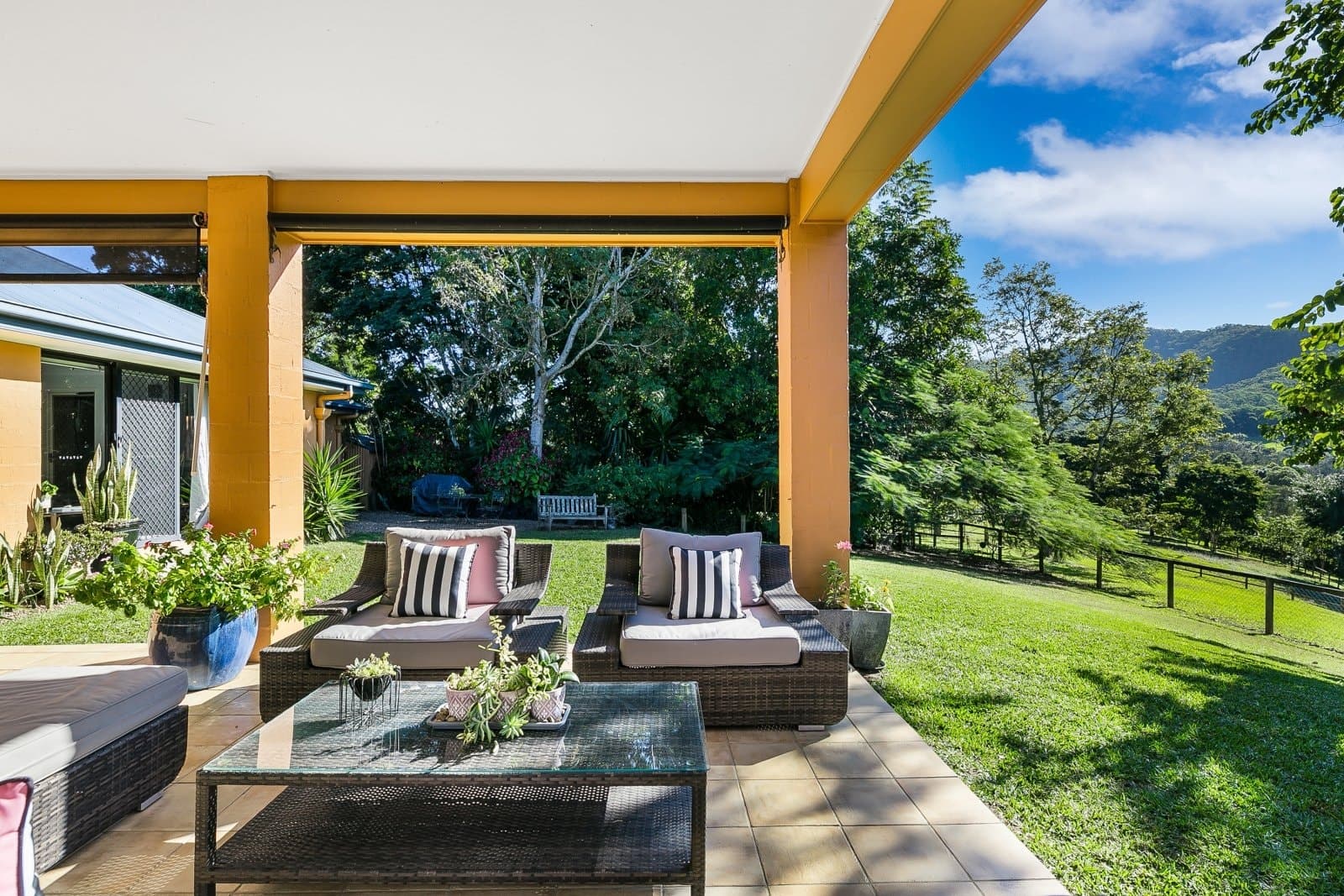 2 Ranch Court, TALLEBUDGERA VALLEY QLD 4228, Tallebudgera Valley Property Image - Thumbnail 7