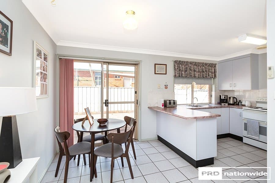10 Curlew Crescent, TAMWORTH NSW 2340, Tamworth - Thumbnail 8