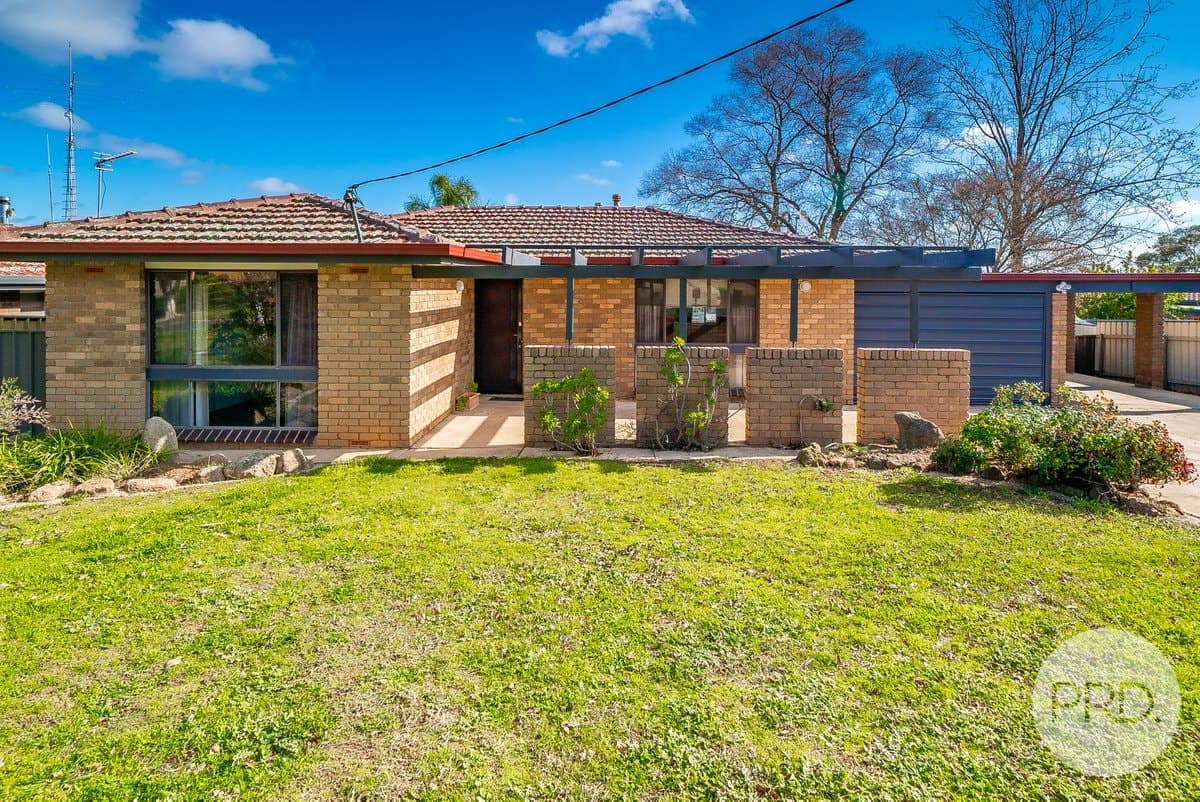 2 Buchhorn Street, TOLLAND NSW 2650, Tolland - Image 1