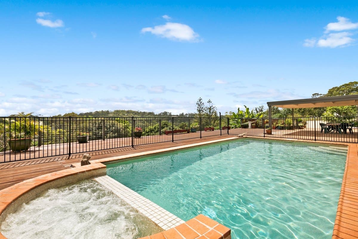 3 Carapook Crescent, TALLEBUDGERA QLD 4228, Tallebudgera - Thumbnail 3