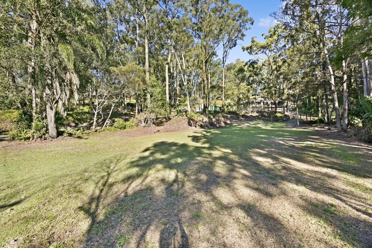 14 Carapook Crescent, TALLEBUDGERA QLD 4228, Tallebudgera - Thumbnail 3