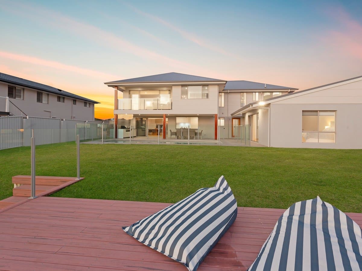 4 Spoonbill Court, BURLEIGH WATERS QLD 4220, Burleigh Waters - Thumbnail 3