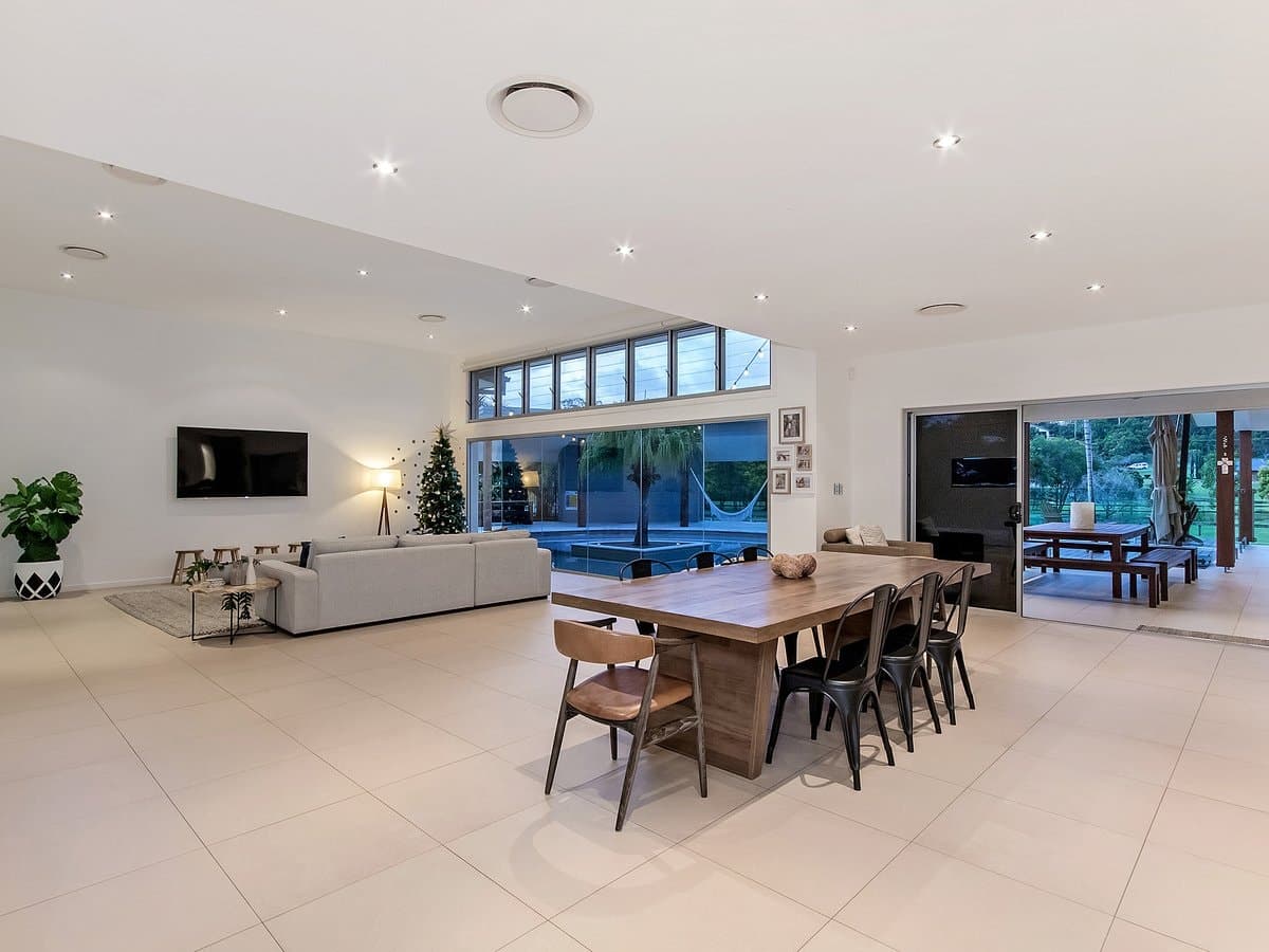 1 Dungogie Drive, TALLEBUDGERA QLD 4228, Tallebudgera - Thumbnail 7