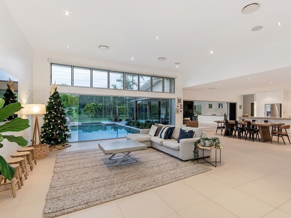 1 Dungogie Drive, TALLEBUDGERA QLD 4228, Tallebudgera - Thumbnail 8