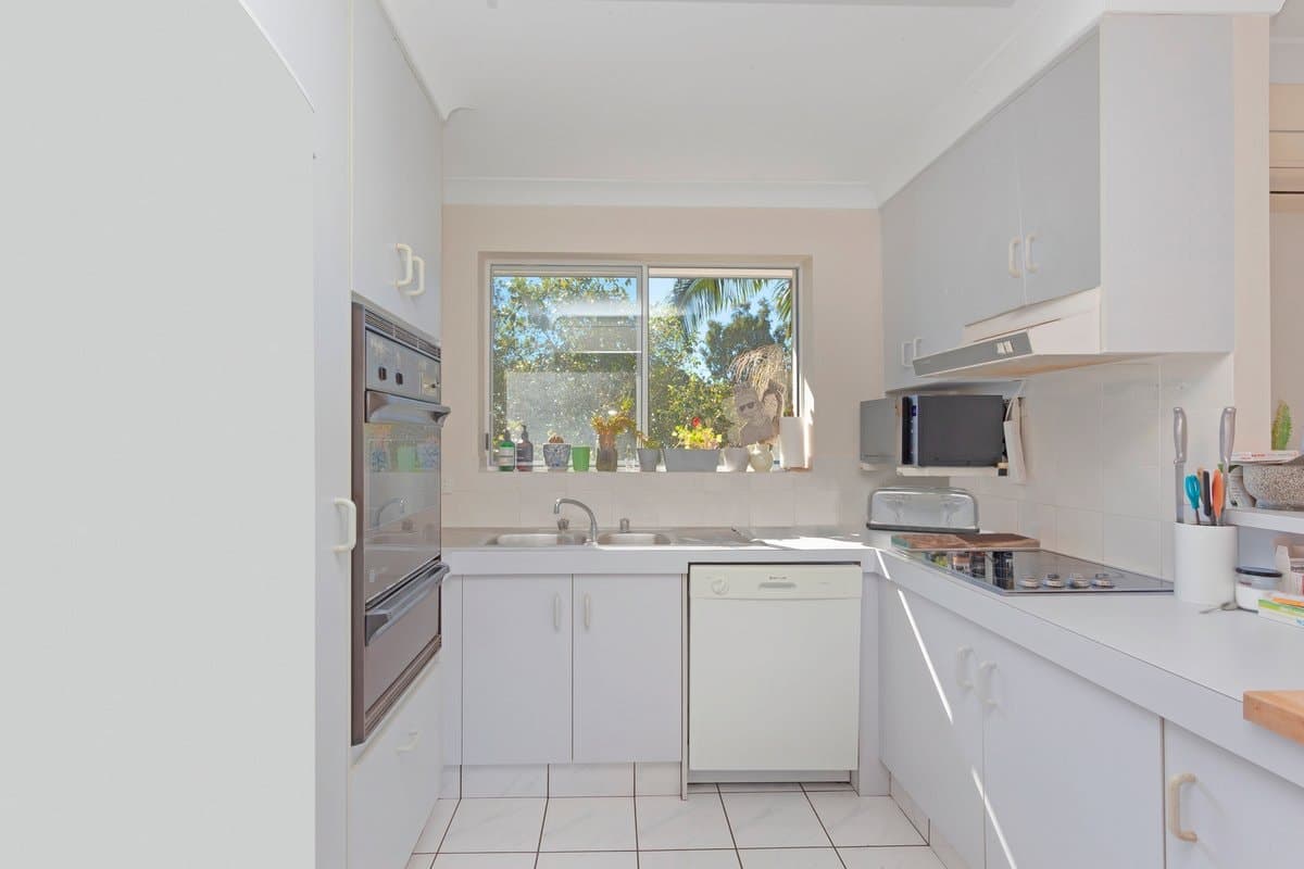 26/29 Burleigh Street, BURLEIGH HEADS QLD 4220, Burleigh Heads Property Image - Thumbnail 4