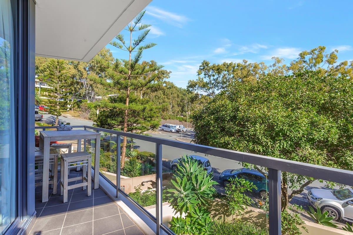 Unit 1036/1 Ocean St, BURLEIGH HEADS QLD 4220, Burleigh Heads - Thumbnail 5