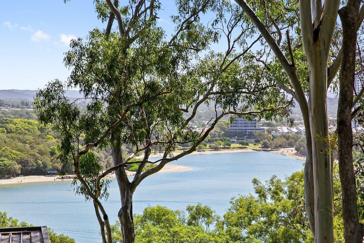 6 James Street, CURRUMBIN QLD 4223, Currumbin Property Image - Image 1