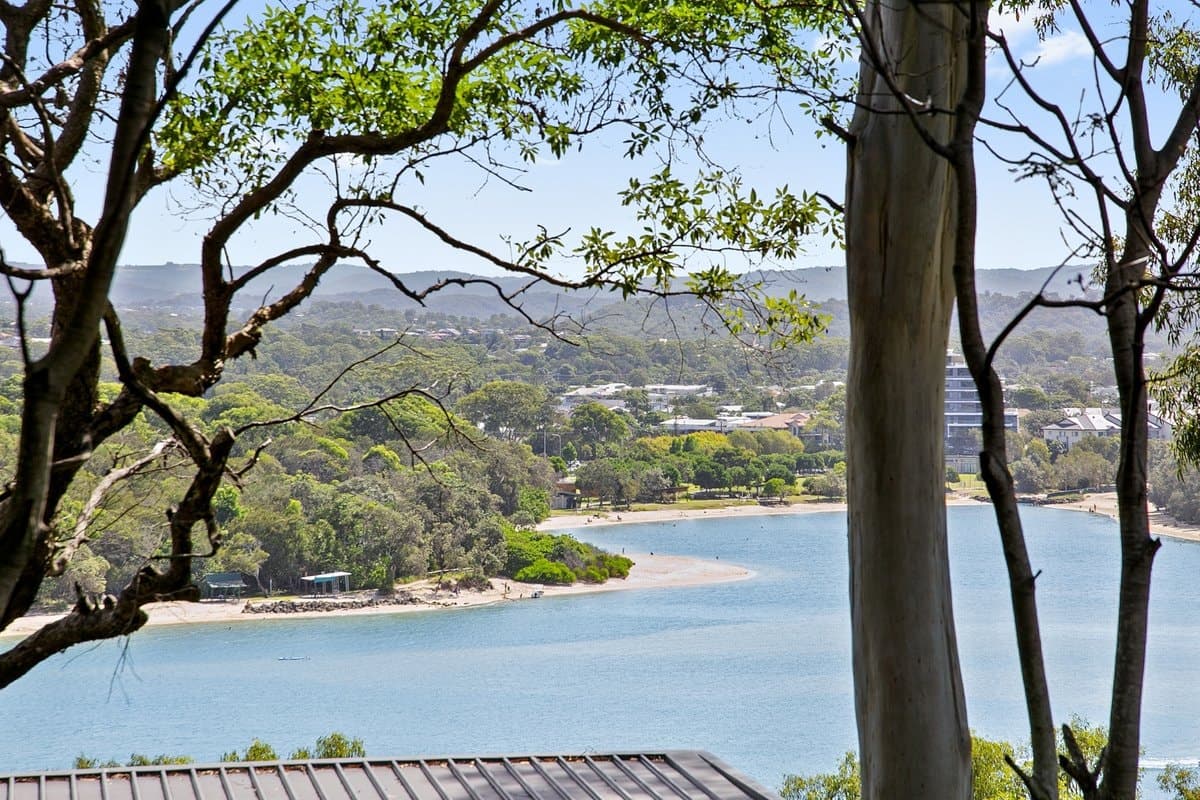 6 James Street, CURRUMBIN QLD 4223, Currumbin Property Image - Thumbnail 2