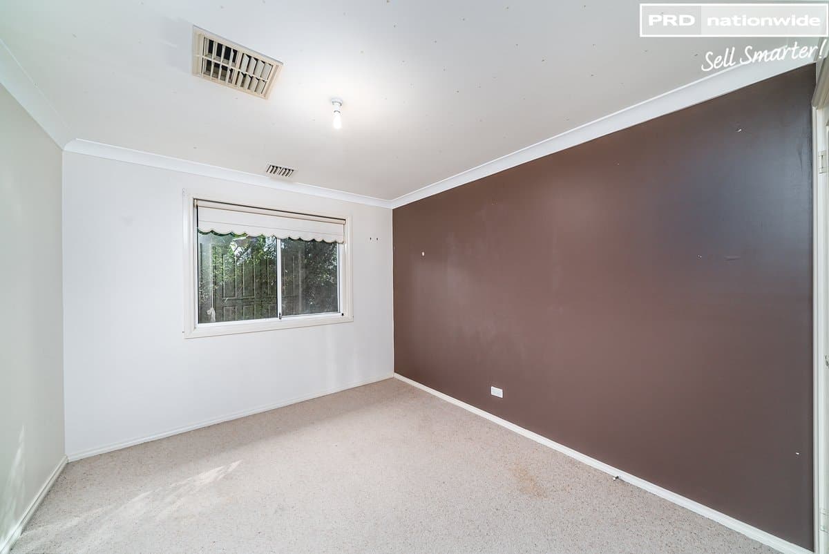 5 Jarrah Place, GLENFIELD PARK NSW 2650, Glenfield Park - Thumbnail 6