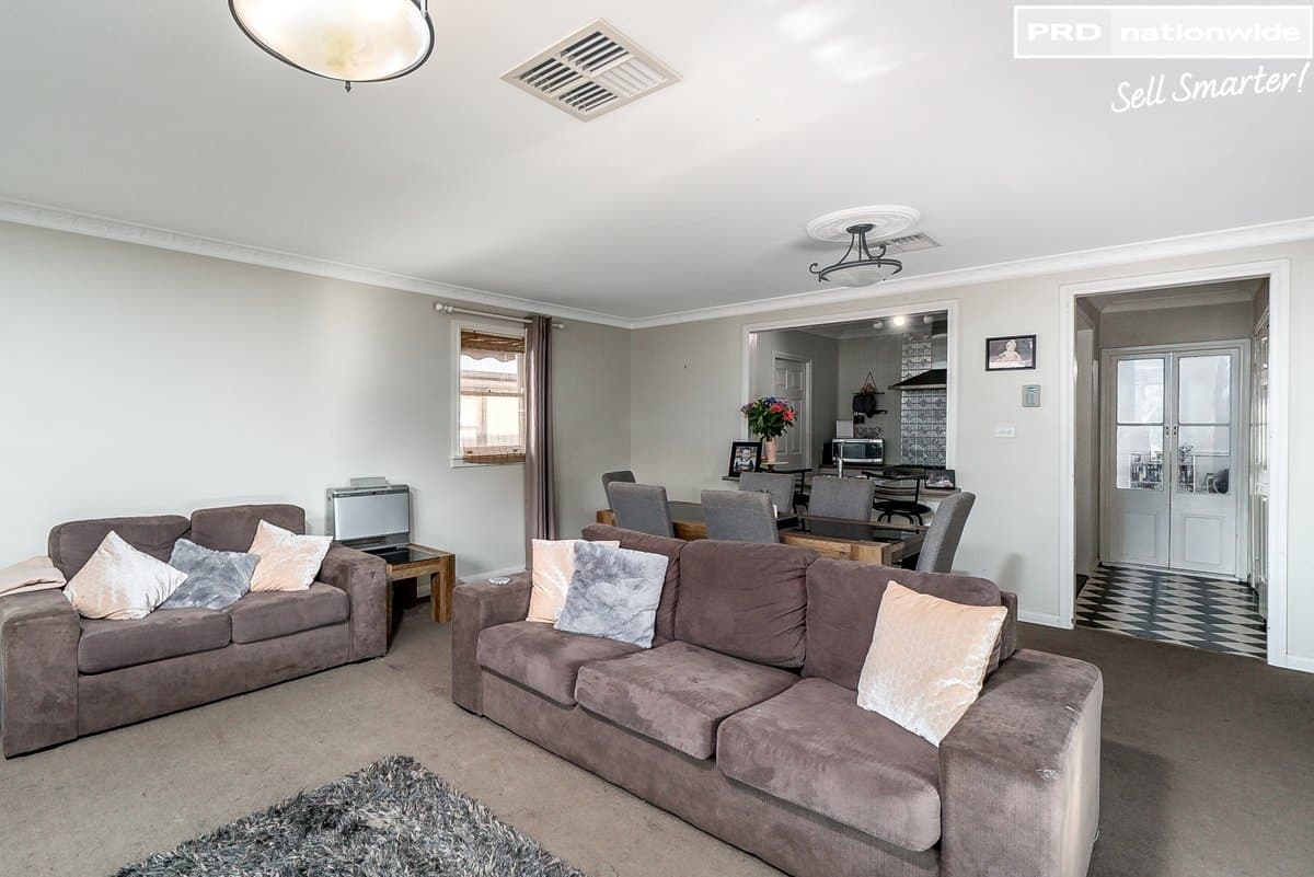 23 Gilmore Avenue, MOUNT AUSTIN NSW 2650, Mount Austin - Thumbnail 8