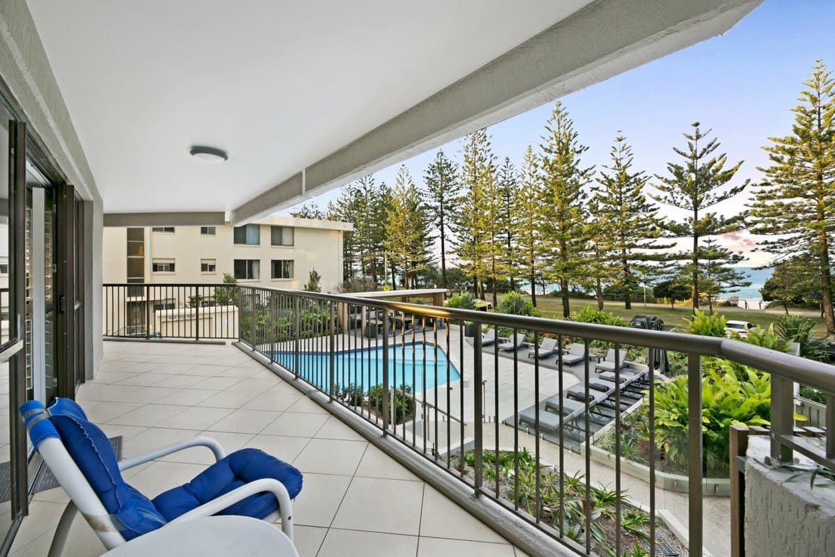 3/146 The Esplanade, BURLEIGH HEADS QLD 4220, Burleigh Heads Property Image - Thumbnail 2