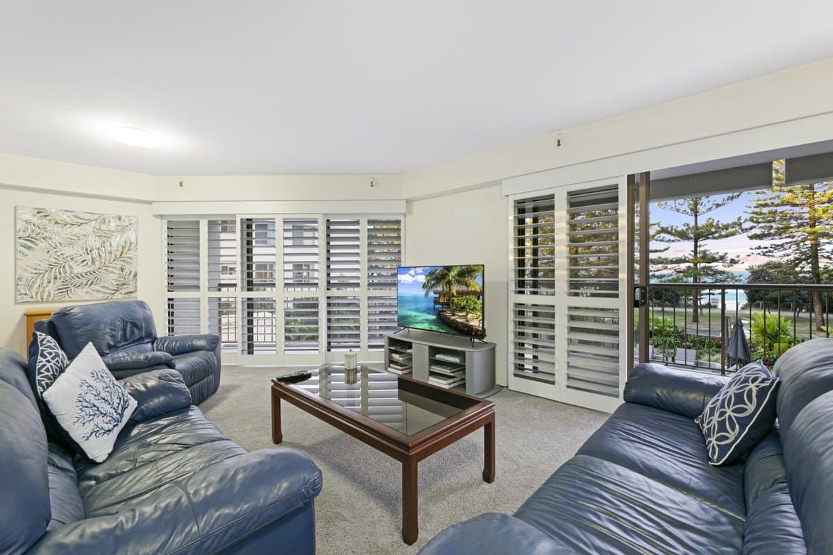 3/146 The Esplanade, BURLEIGH HEADS QLD 4220, Burleigh Heads Property Image - Thumbnail 6