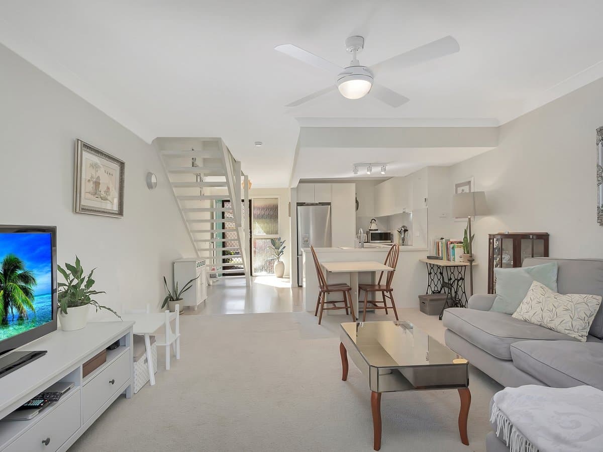 22/5 Galeen Drive, BURLEIGH WATERS QLD 4220, Burleigh Waters - Image 1