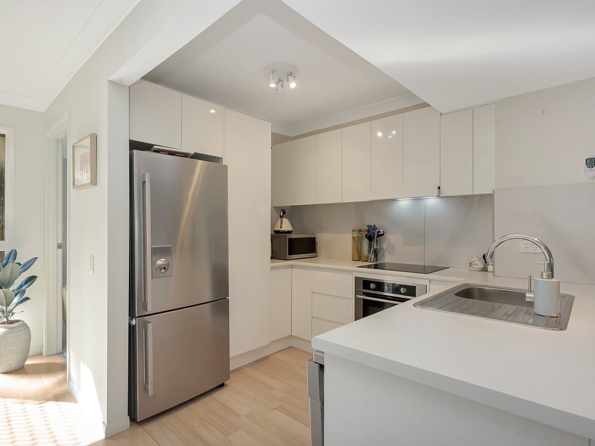 22/5 Galeen Drive, BURLEIGH WATERS QLD 4220, Burleigh Waters - Thumbnail 2