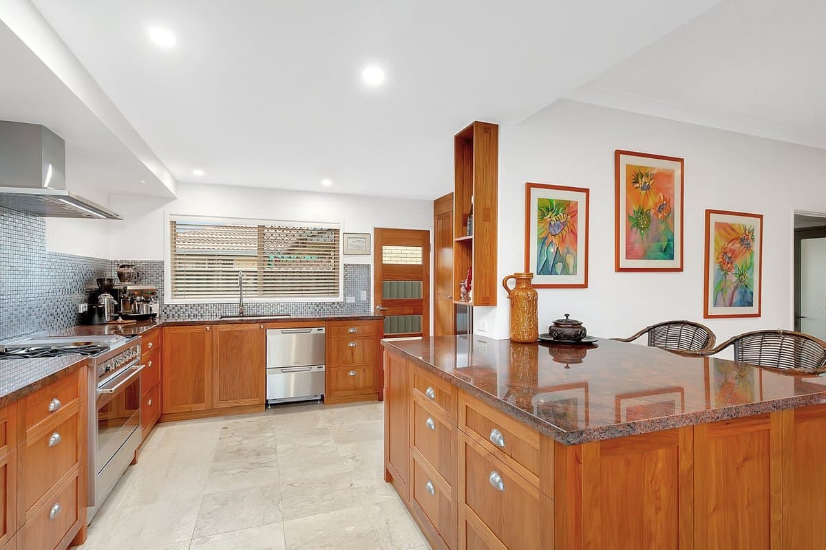 48 Parnki Parade, PALM BEACH QLD 4221, Palm Beach - Thumbnail 4