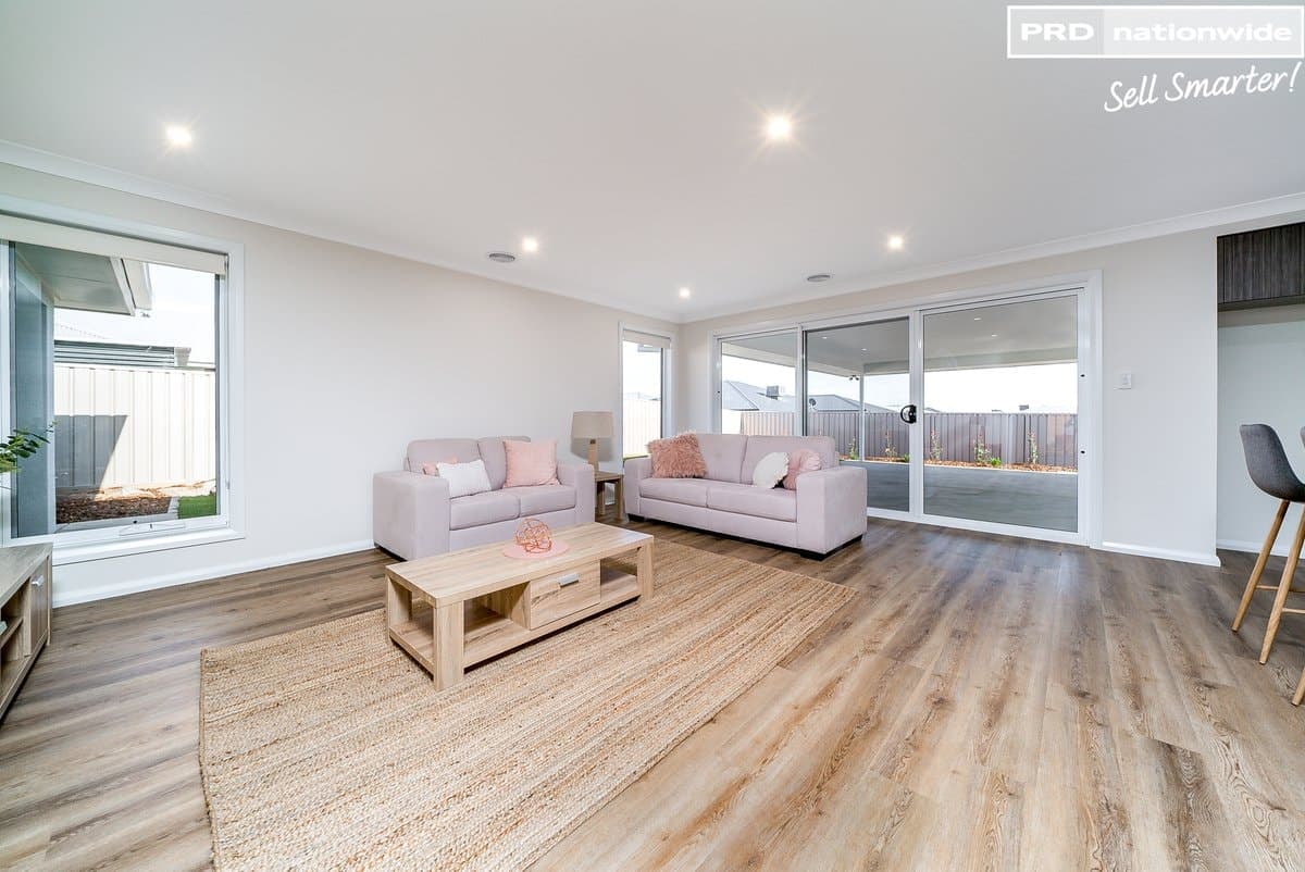 5 Hughes Court, LLOYD NSW 2650, Lloyd - Thumbnail 3
