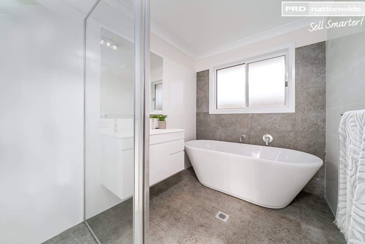 5 Hughes Court, LLOYD NSW 2650, Lloyd - Thumbnail 6