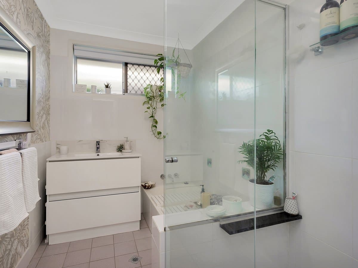 88 Chainey Avenue, MIAMI QLD 4220, Miami - Thumbnail 8