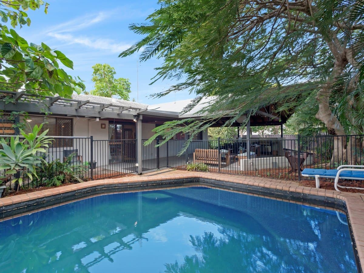 32 Joeith Court, MIAMI QLD 4220, Miami - Image 1